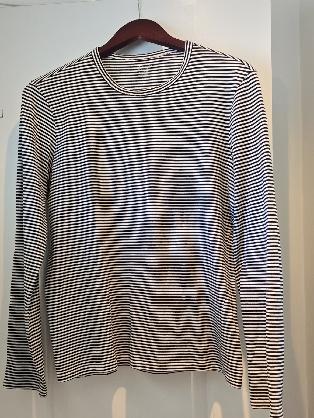 Club Monaco  Long-Sleeve Striped Tee